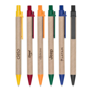 Caneta ecológica em papelão com detalhes coloridos