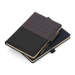 Caderno de anotações com capa dura almofadada em material sintético 14 x 21 cm
